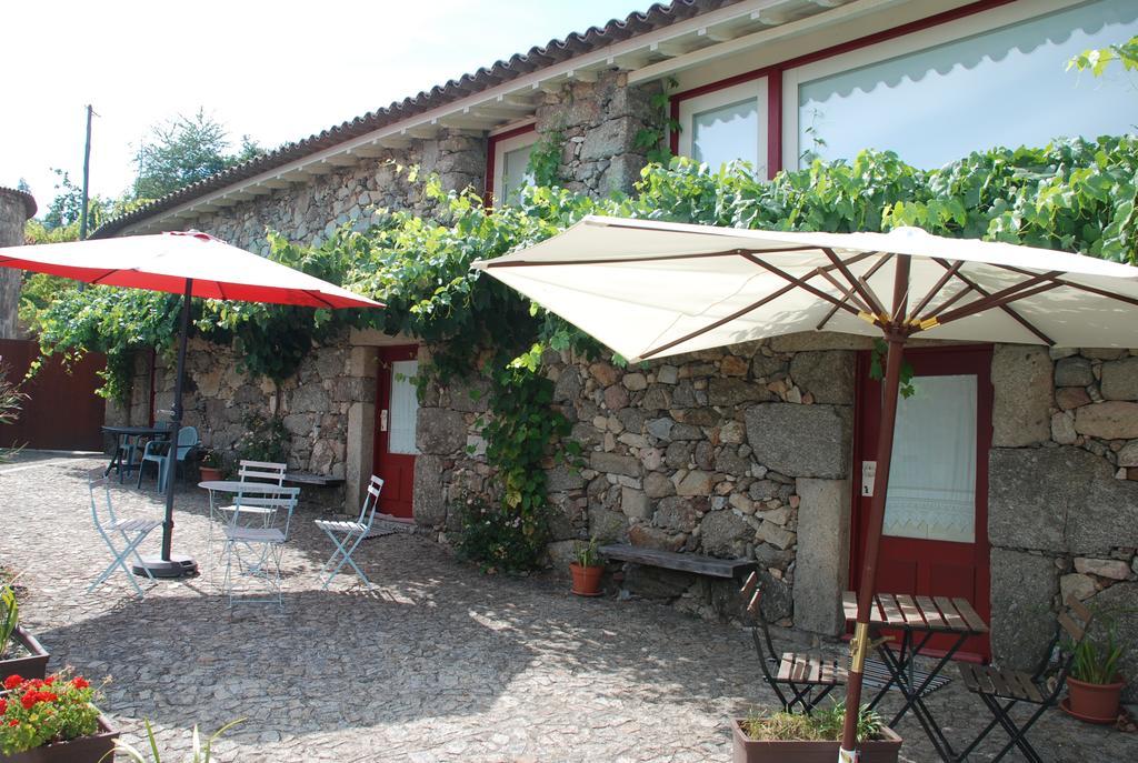 Bed and Breakfast Quinta Pedras De Baixo Longos Exterior foto